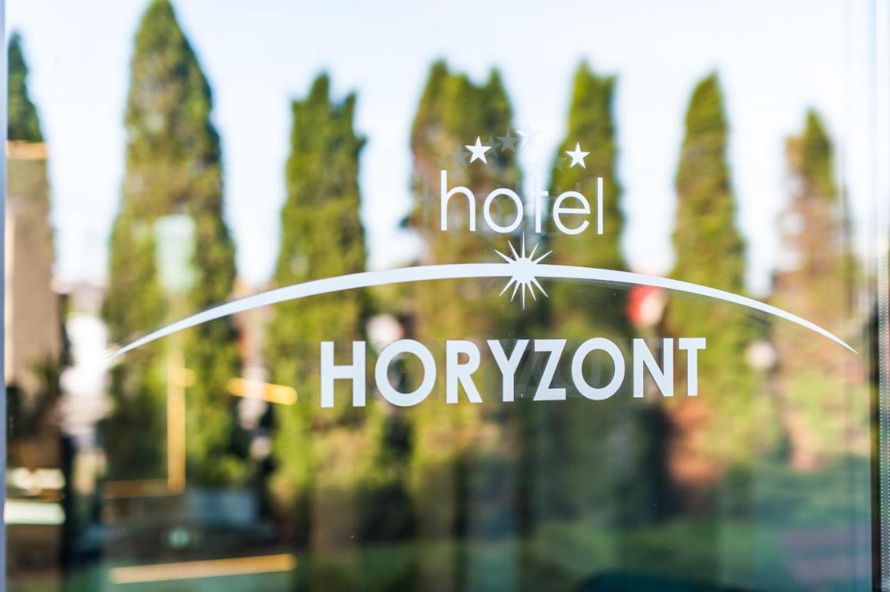 Hotel Horyzont Rzeszów Esterno foto